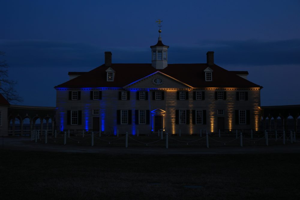 Lighting the Mansion - 2022