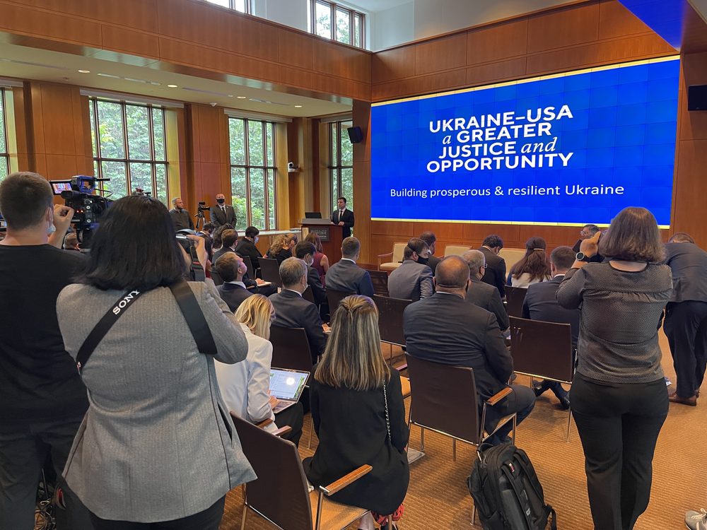 President Volodymyr Zelensky of Ukraine at Mount Vernon - 2021